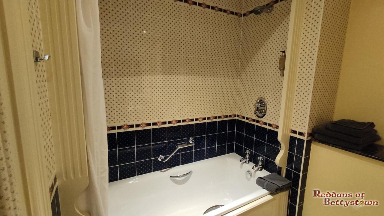 Reddans Of Bettystown Luxury Bed & Breakfast, Restaurant And Bar المظهر الخارجي الصورة